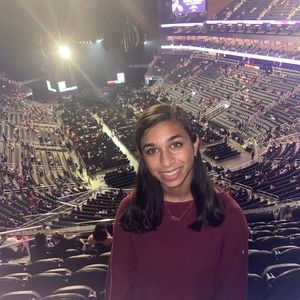 Meet your Posher, Bella